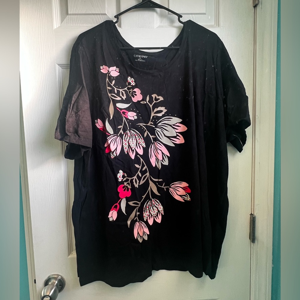 Black T-shirt with floral design